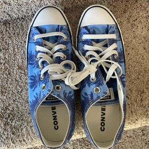 Converse sunset palms in low top